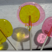 Raspberry Lemon Suncatcher Lollipops